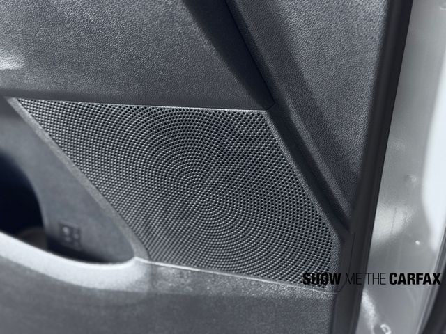 2025 Kia Sorento S photo 18
