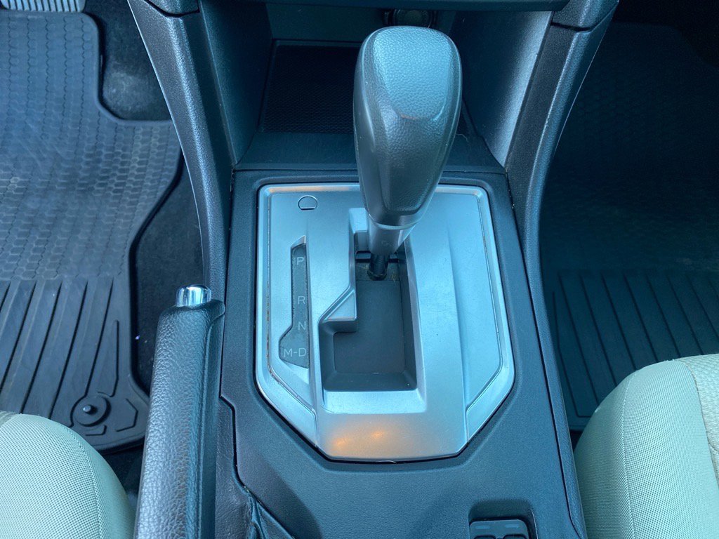 2018 Subaru Impreza Premium photo 12
