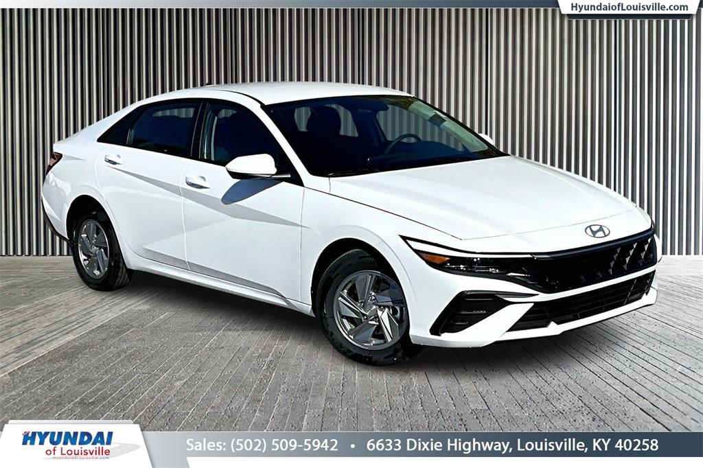 2026 Hyundai Elantra SE's photo
