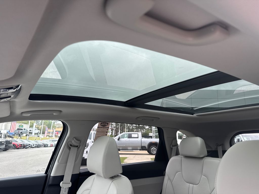 2025 Kia Sorento S photo 28