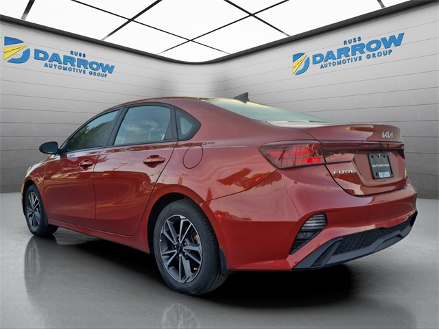 2022 Kia Forte LXS photo 3