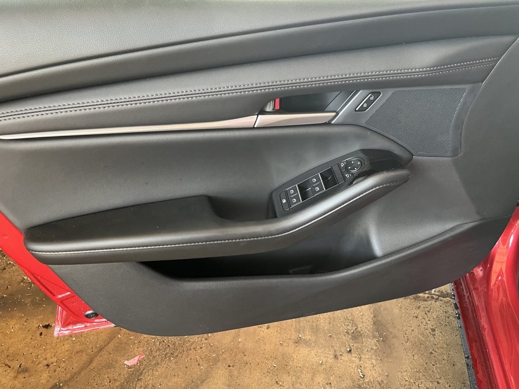 2025 Mazda Mazda3 2.5 Select Sport Base photo 17