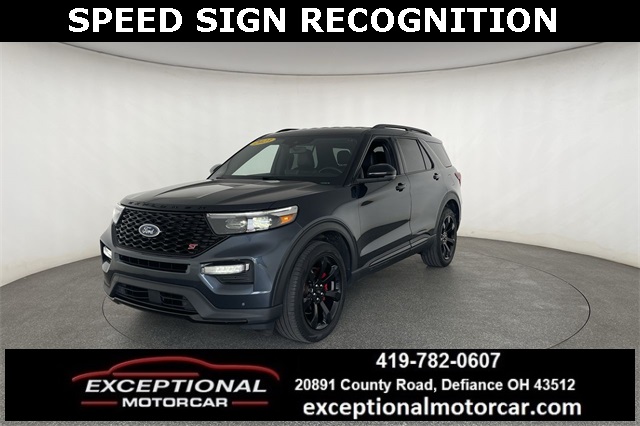 2023 Ford Explorer ST's photo
