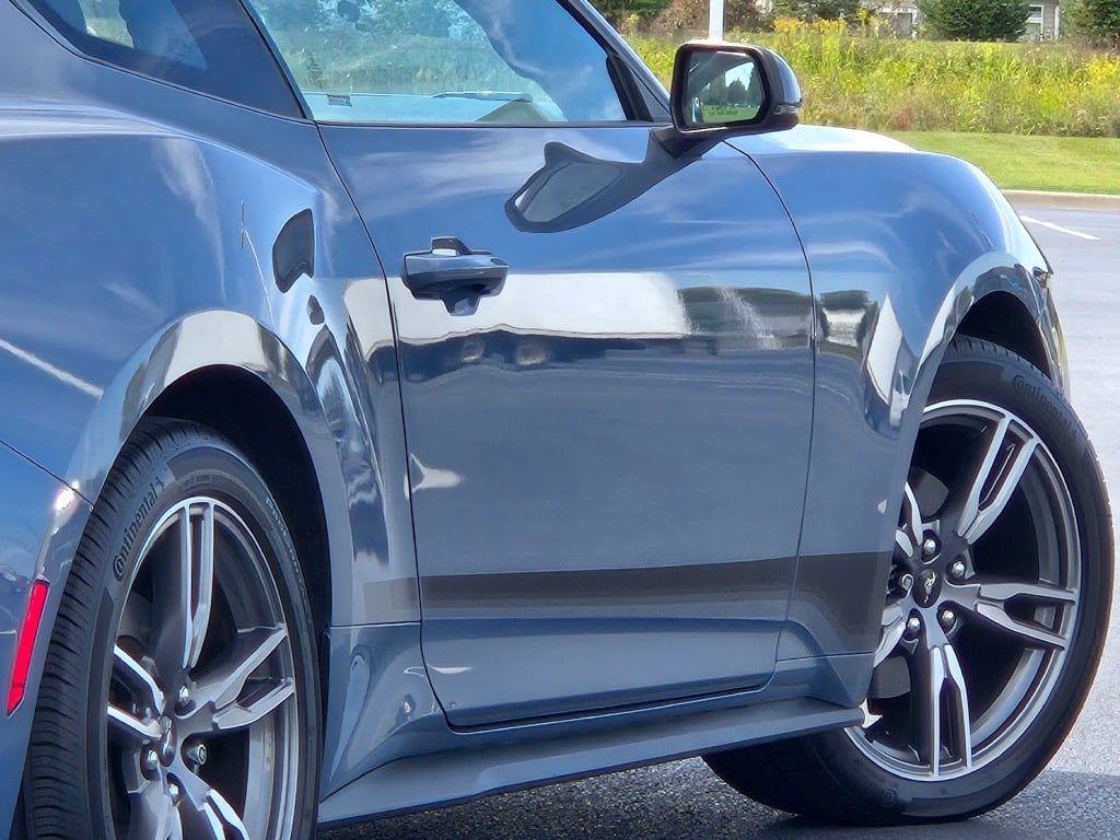 2024 Ford Mustang EcoBoost Premium photo 9