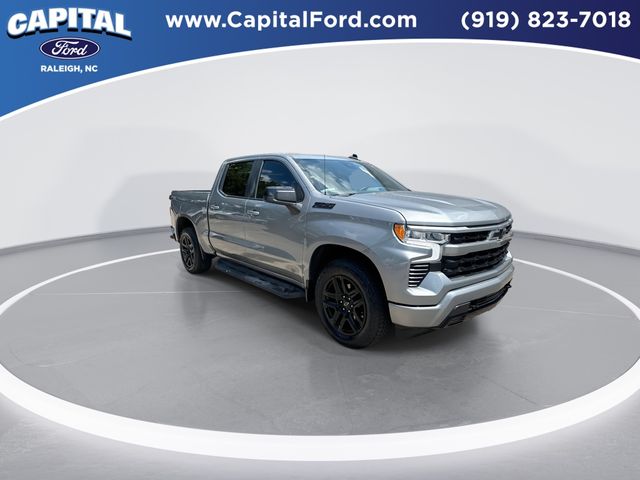 2023 Chevrolet Silverado 1500 RST photo 2
