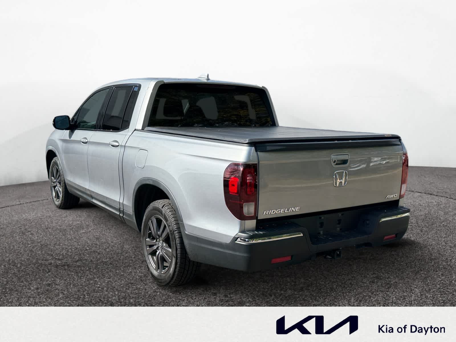 2019 Honda Ridgeline Sport photo 3