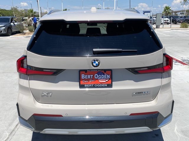 2026 Bmw X1 XDrive28i photo 3
