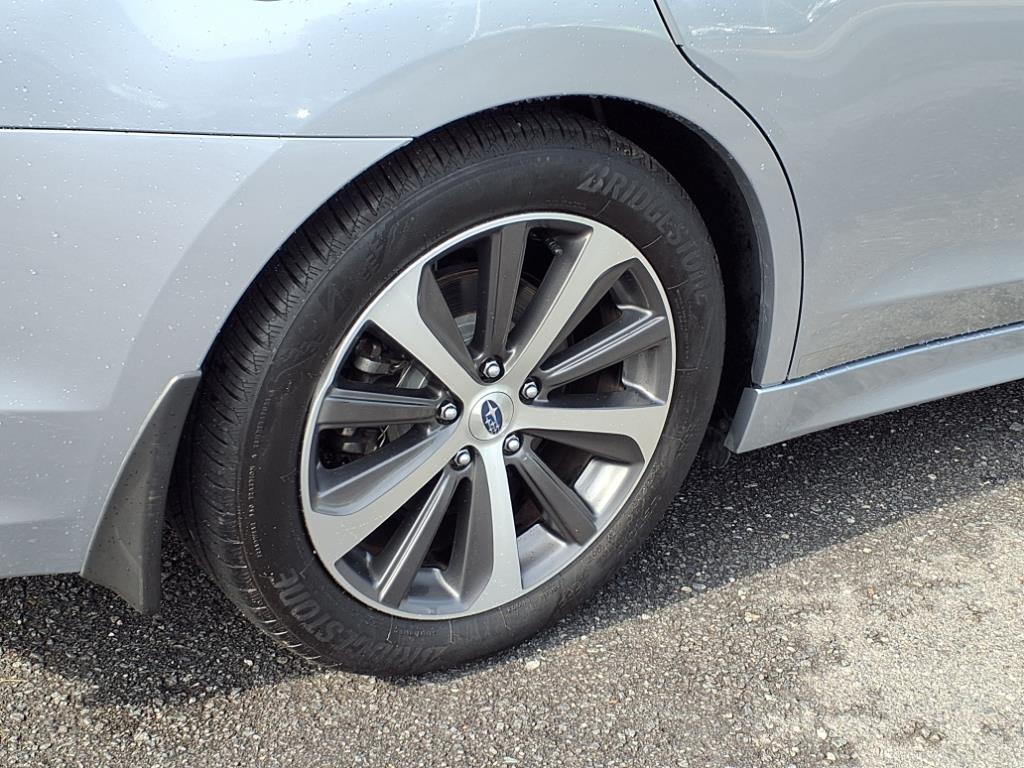 2018 Subaru Legacy Limited photo 17