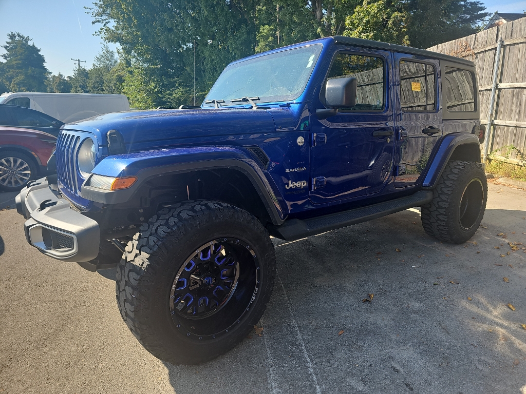 2020 Jeep Wrangler Unlimited Sahara photo 4