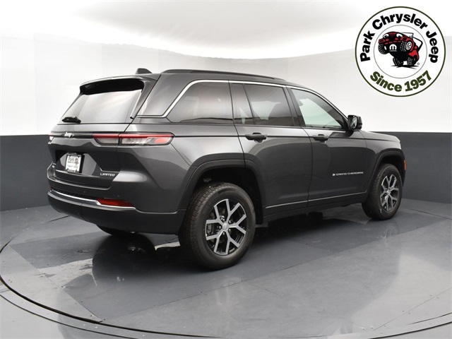 2025 Jeep Grand Cherokee Limited photo 6