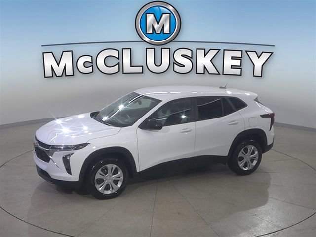 2025 Chevrolet Trax LS's photo