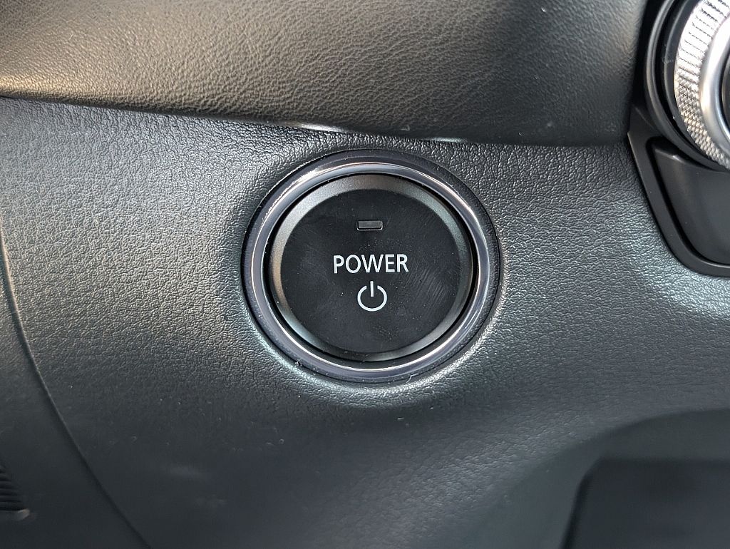 2025 Mazda CX-50 Premium Plus photo 28