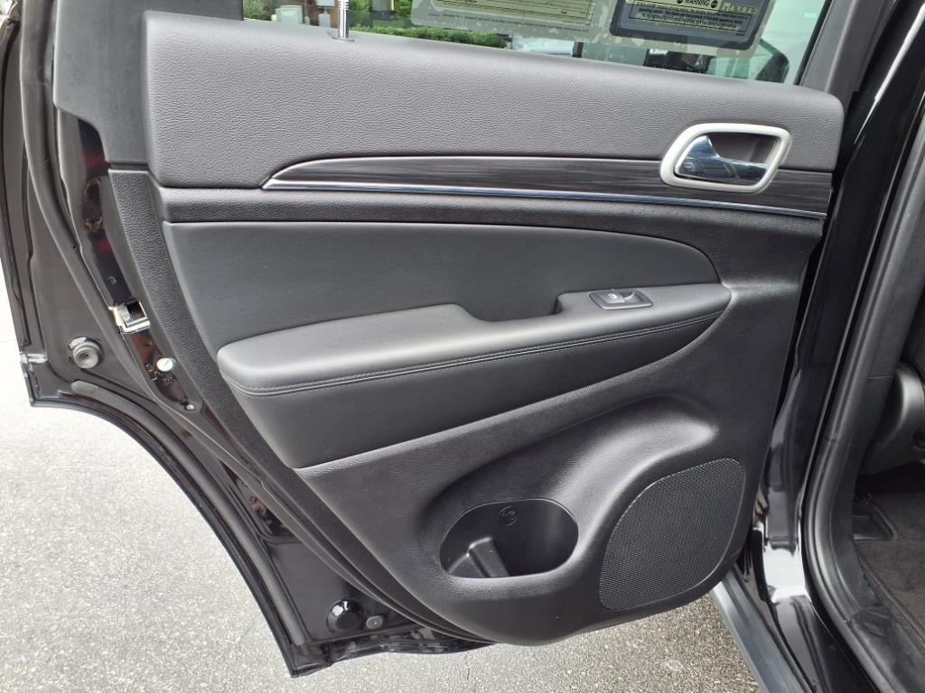2022 Jeep Cherokee Limited photo 29