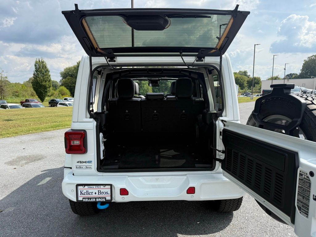 2024 Jeep Wrangler High Altitude 4xe photo 24