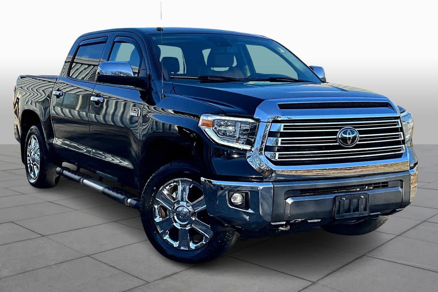 2019 Toyota Tundra Platinum Grade photo 2