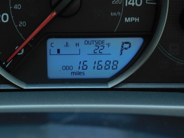 Used 2015 Toyota RAV4 XLE with VIN 2T3WFREV7FW145770 for sale in Crittenden, KY