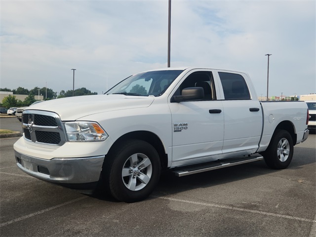2022 Ram 1500 Classic SLT photo 7