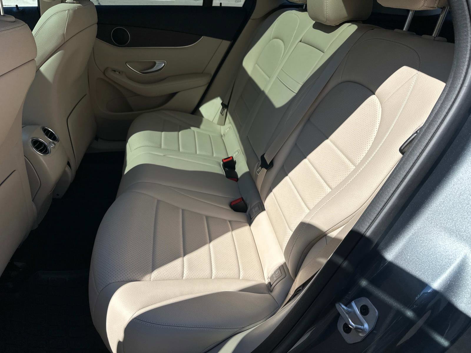 2022 Mercedes Benz GLC 300 4MATIC photo 10