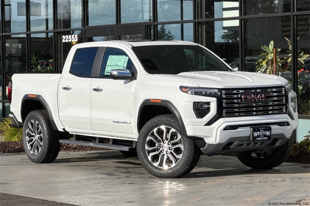 2026 GMC Canyon Denali's photo