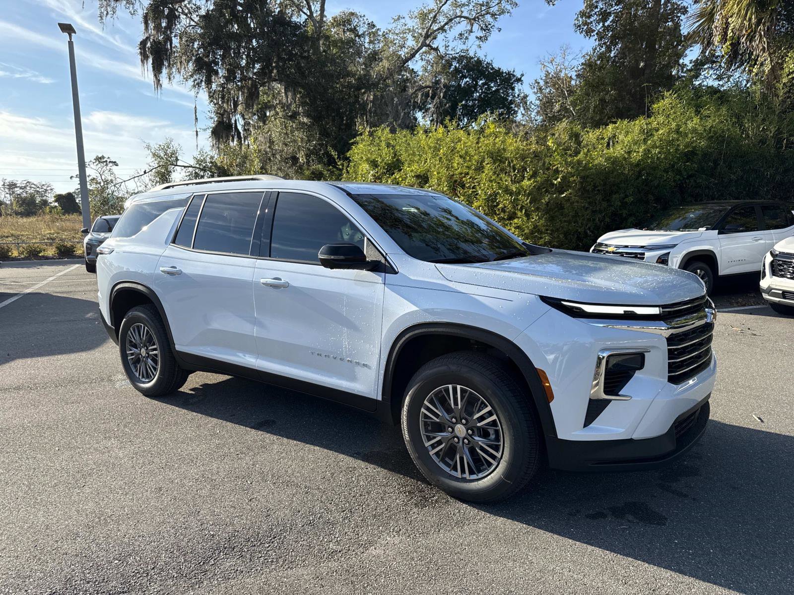 2026 Chevrolet Traverse LT's photo