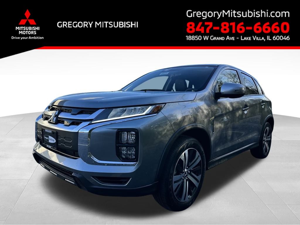 2025 Mitsubishi Outlander Sport SE's photo