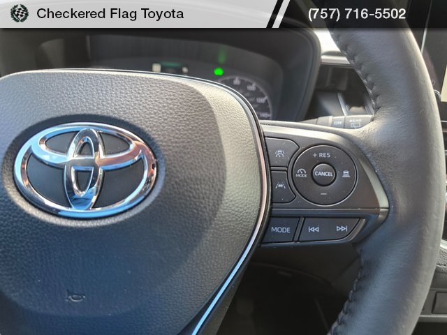 2023 Toyota Corolla Cross Hybrid SE photo 14