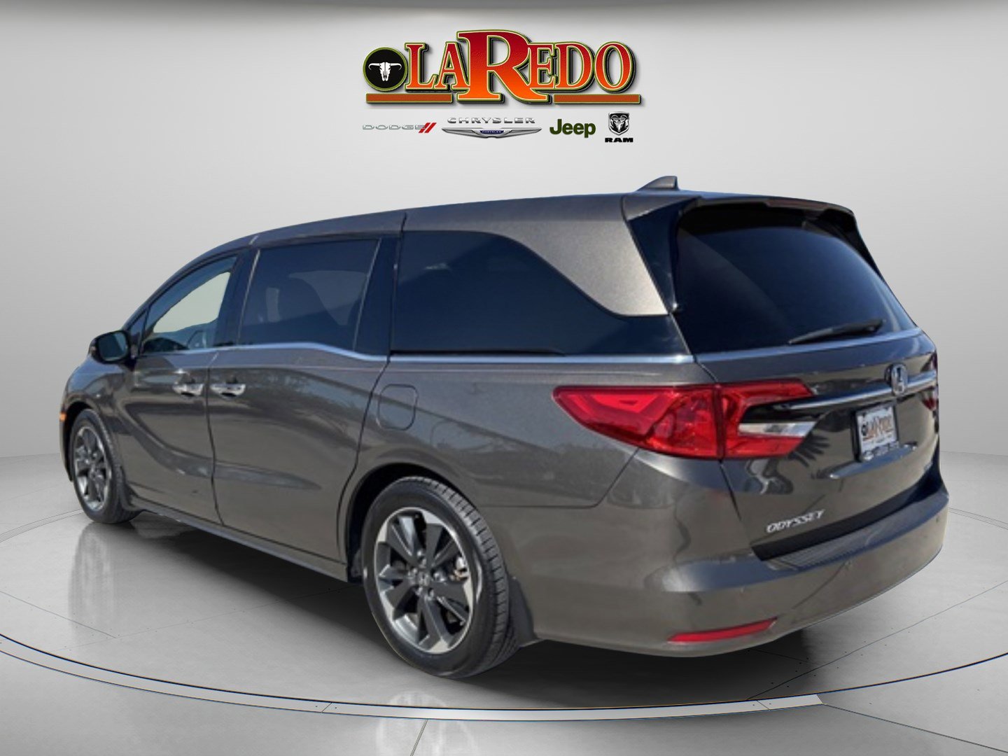2023 Honda Odyssey Elite photo 3