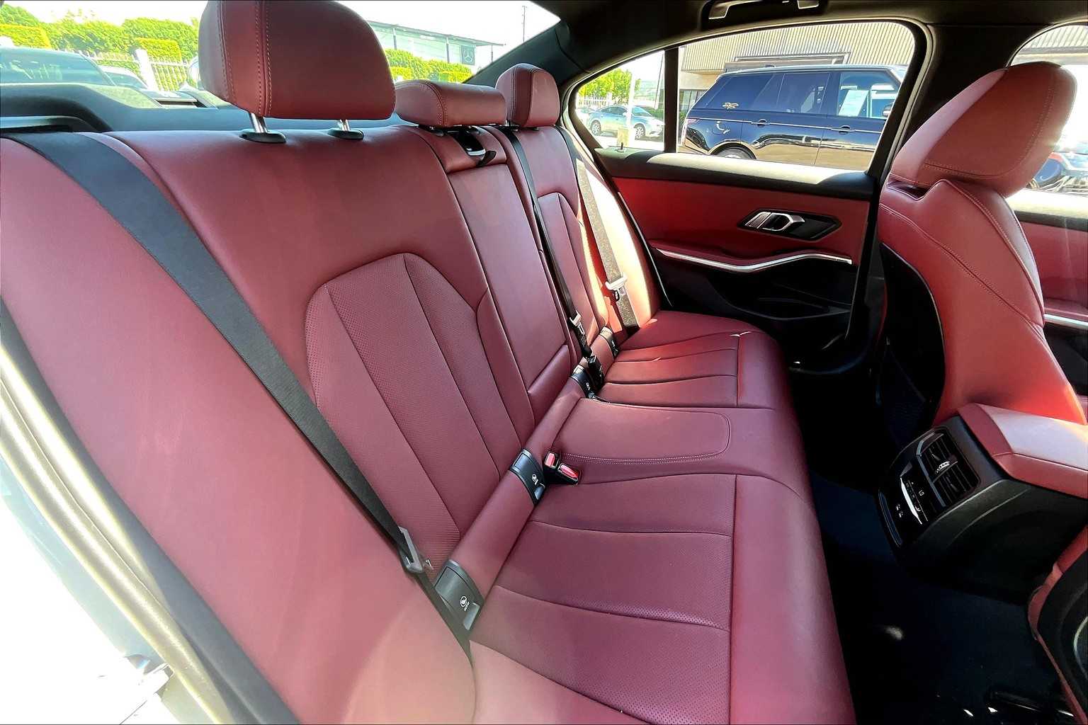 2023 Bmw 330e photo 18