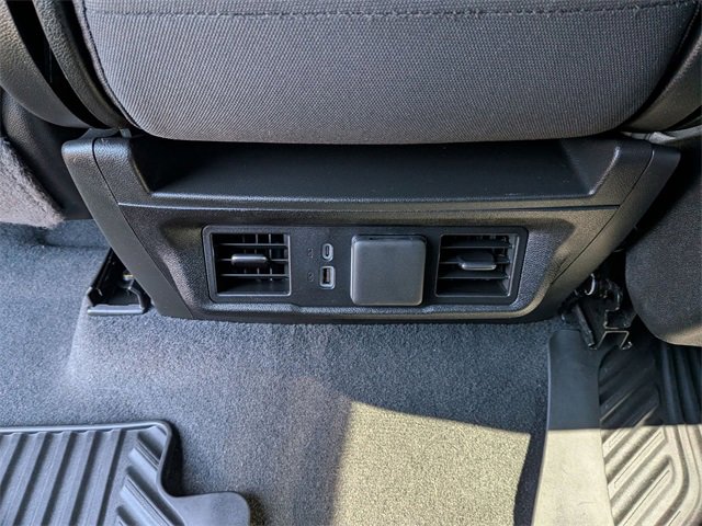 2025 Chevrolet Silverado 1500 LT photo 30