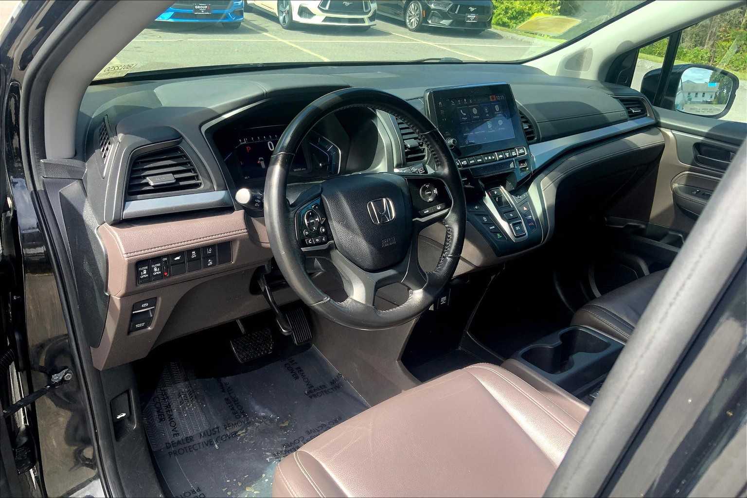 2020 Honda Odyssey EX-L photo 17