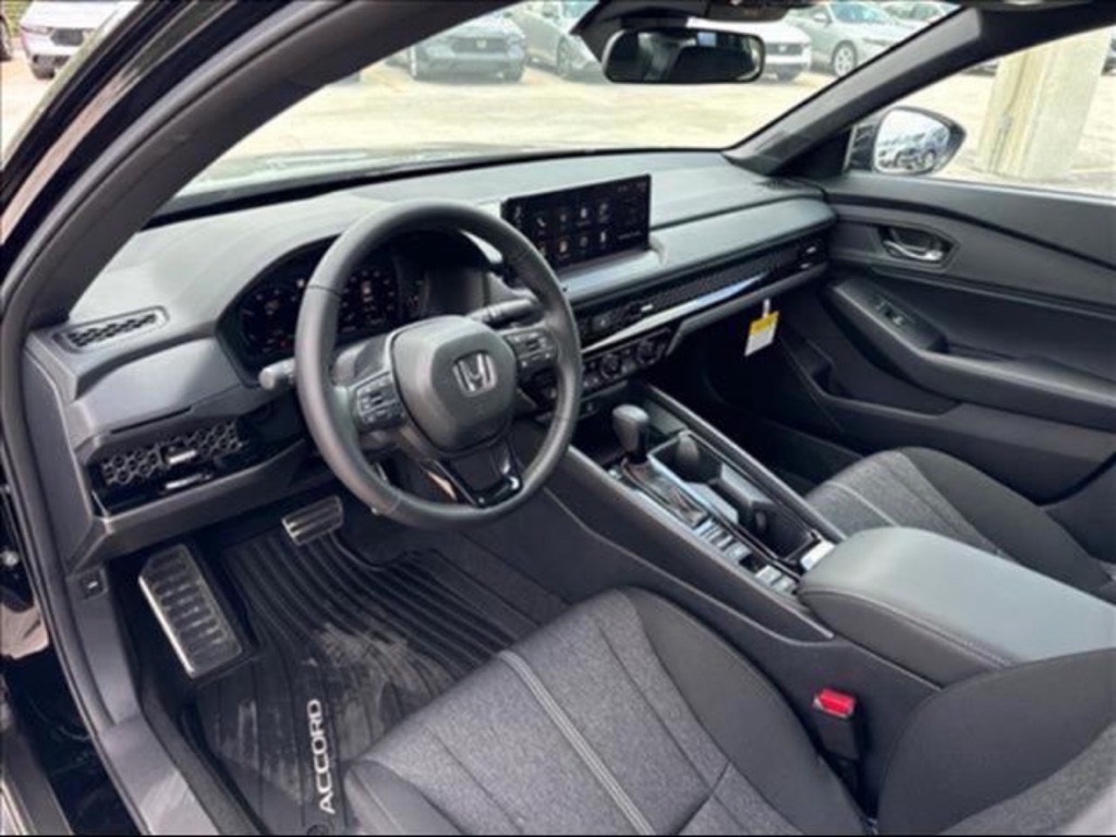 2025 Honda Accord Hybrid Sport photo 18