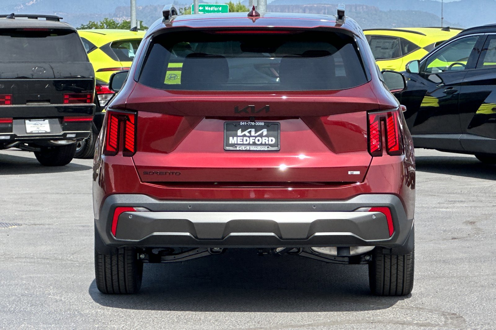 2025 Kia Sorento X-Line SX photo 4