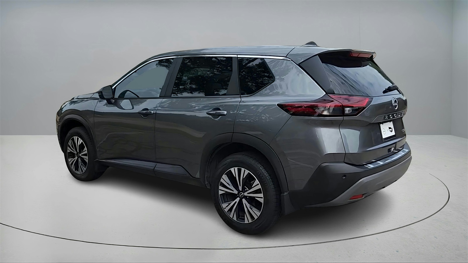 2023 Nissan Rogue SV photo 6