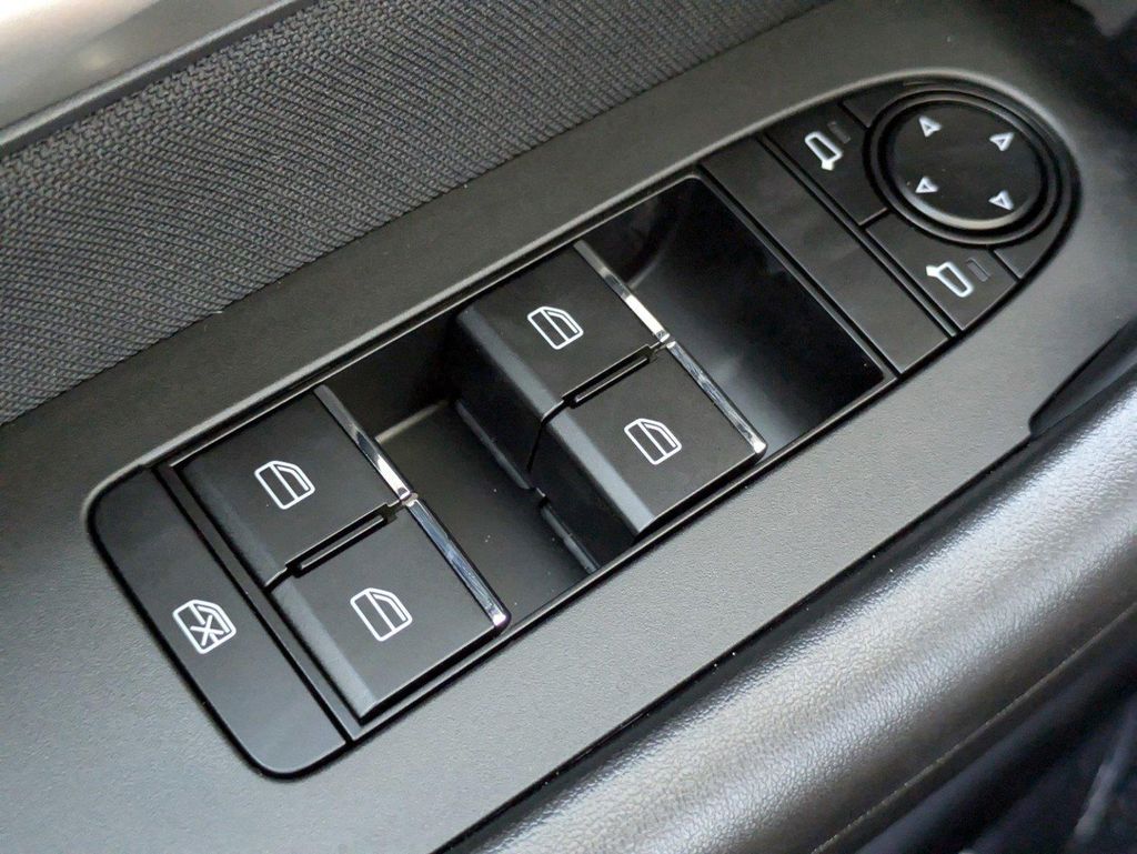 2025 Mazda CX-90 3.3 Turbo Select photo 19