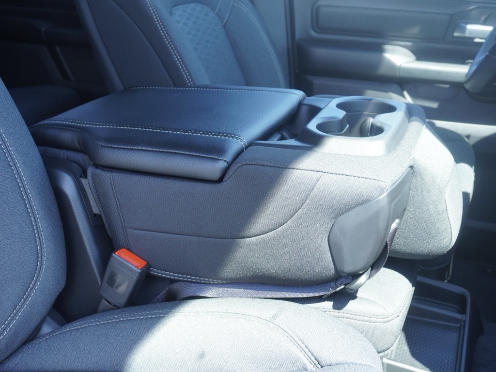 2026 Ram 1500 Warlock photo 26