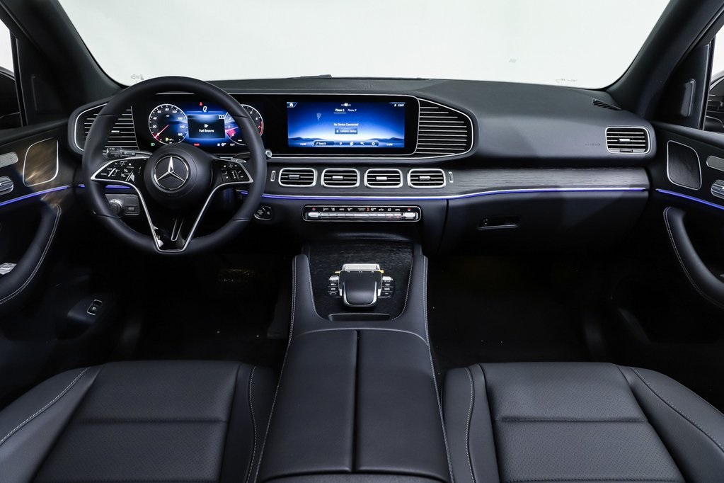2025 Mercedes Benz GLE 450 4MATIC photo 4