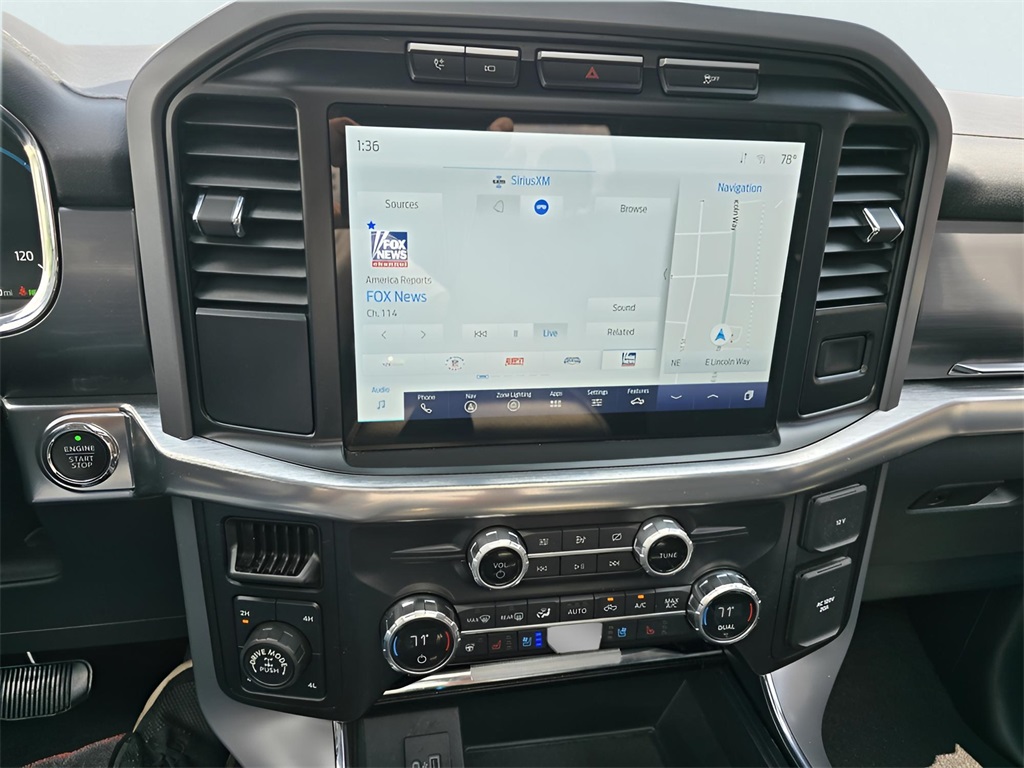 2021 Ford F-150 Lariat photo 17