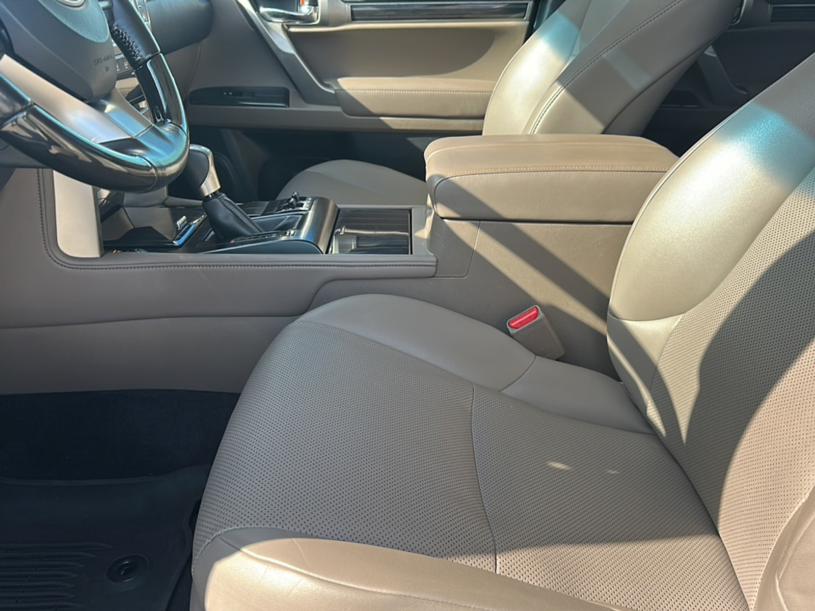2021 Lexus GX 460 Premium photo 4