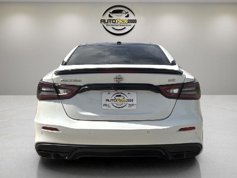 2021 Nissan Maxima SR photo 4