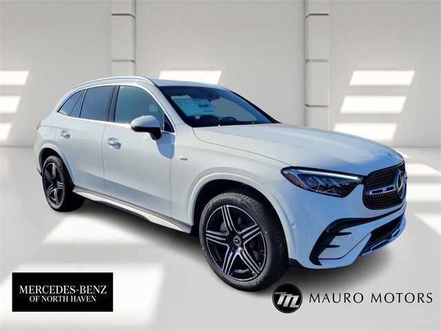 2025 Mercedes-Benz GLC Base's photo