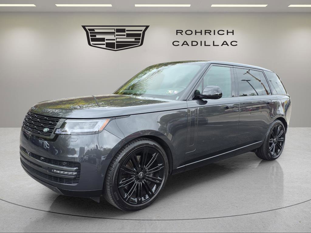 2025 Land Rover Range Rover SE's photo