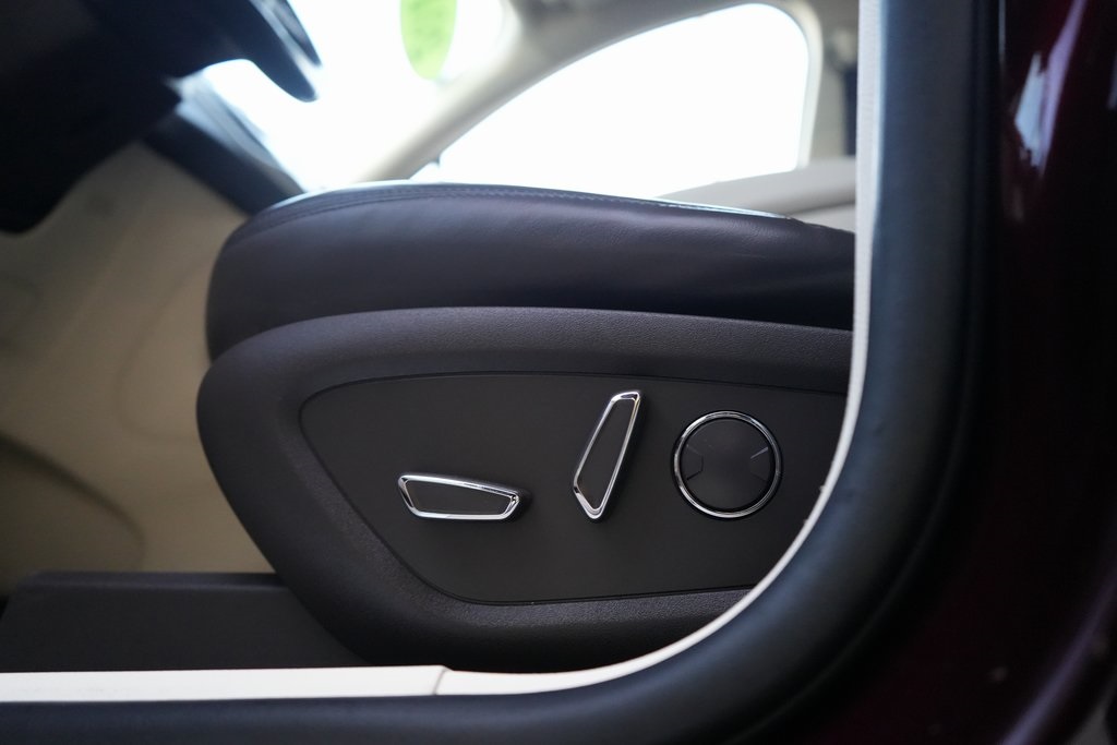 2016 Lincoln MKC Reserve photo 13