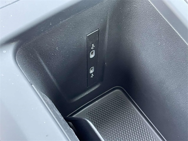 2025 Volkswagen Tiguan SE R-Line Black photo 24