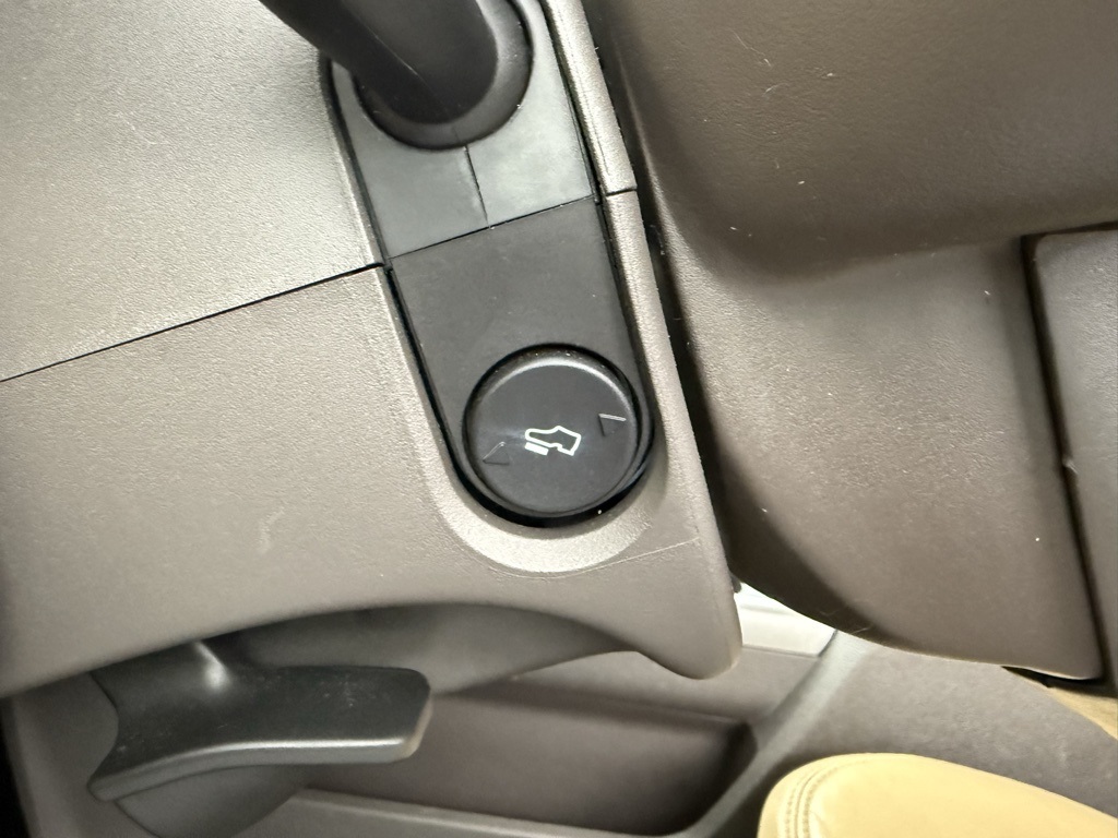 2011 Ford F-250 photo 20