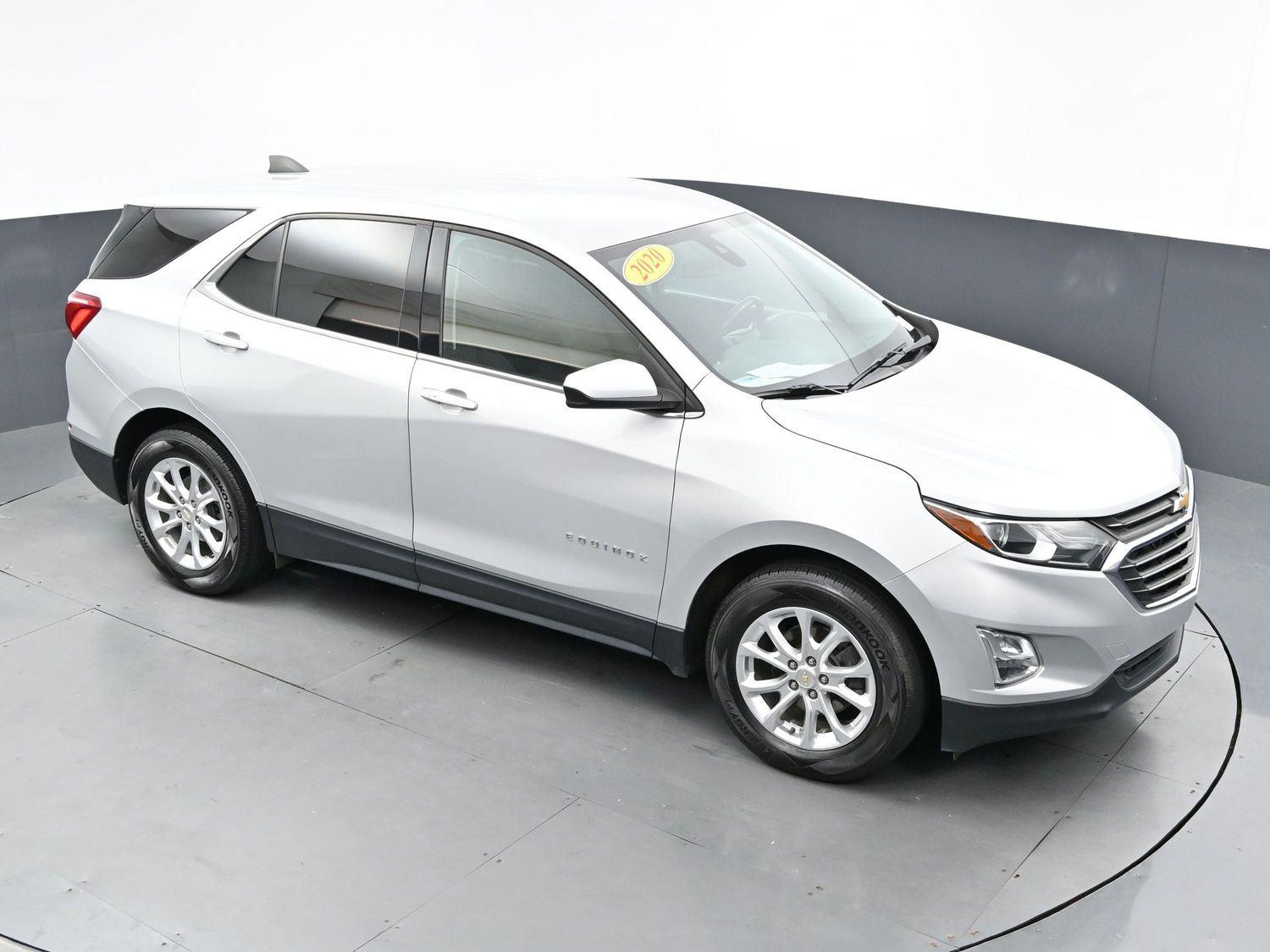 2020 Chevrolet Equinox LT photo 38
