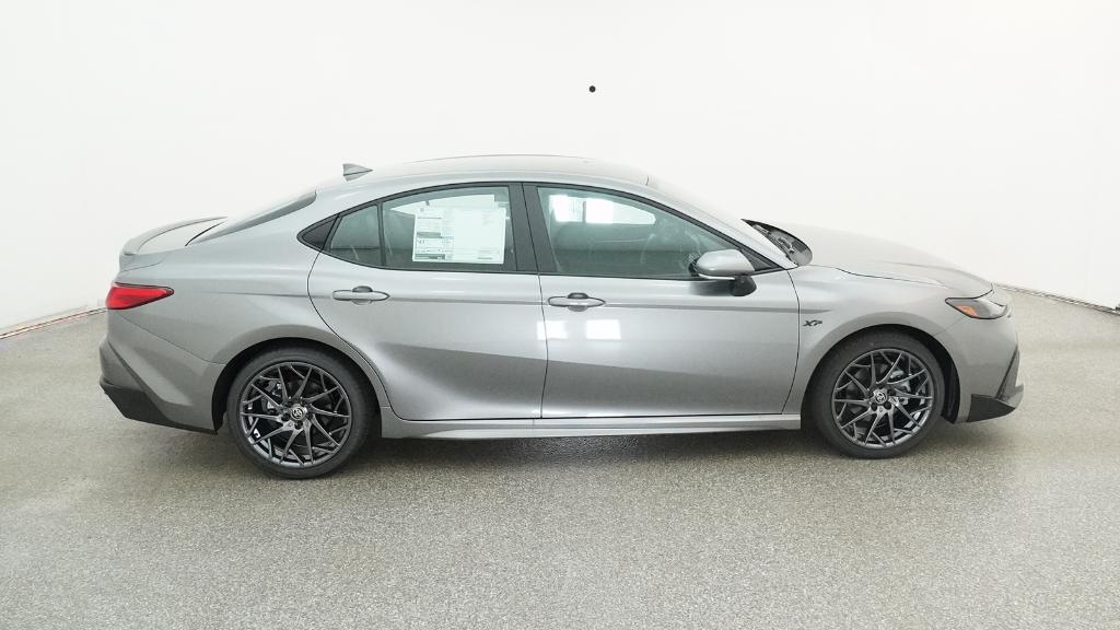 2025 Toyota Camry SE photo 25