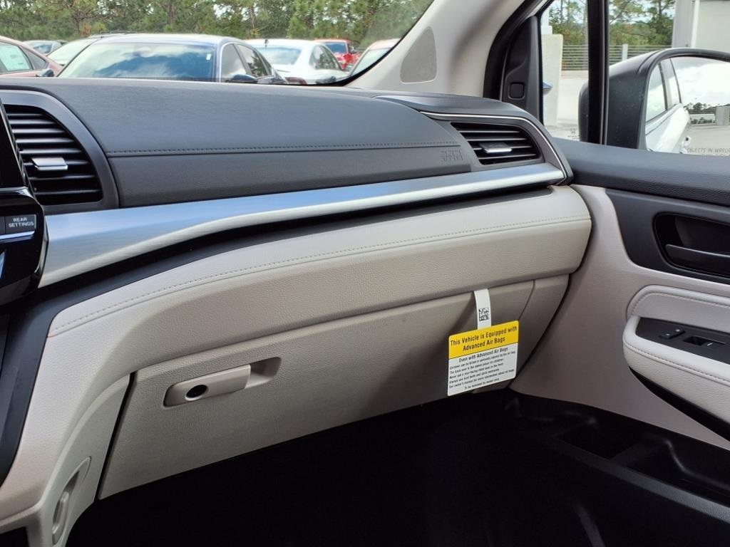 2026 Honda Odyssey EX-L photo 13
