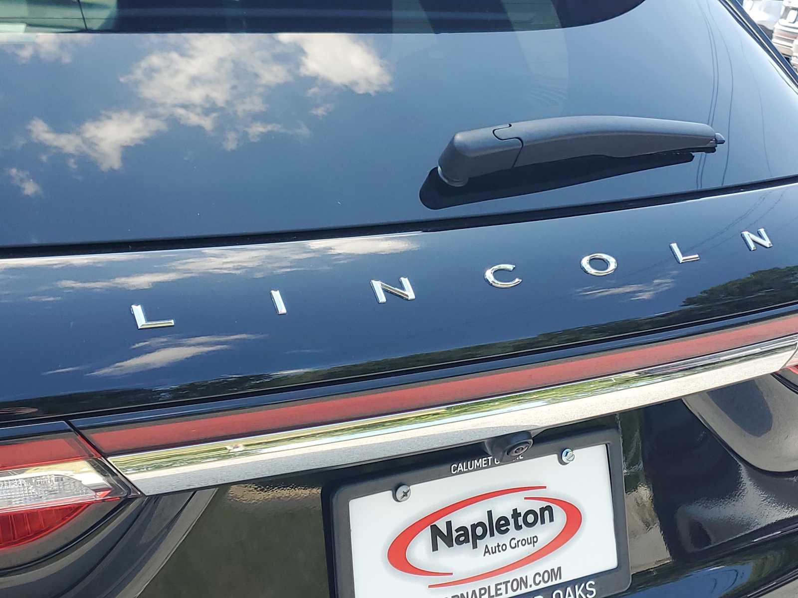 2022 Lincoln Corsair Standard photo 5