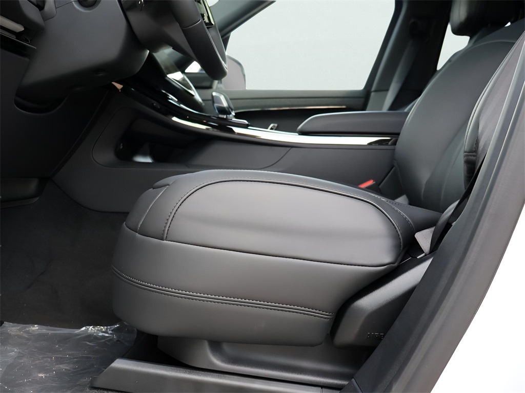 2025 Land Rover Range Rover Sport SE photo 29