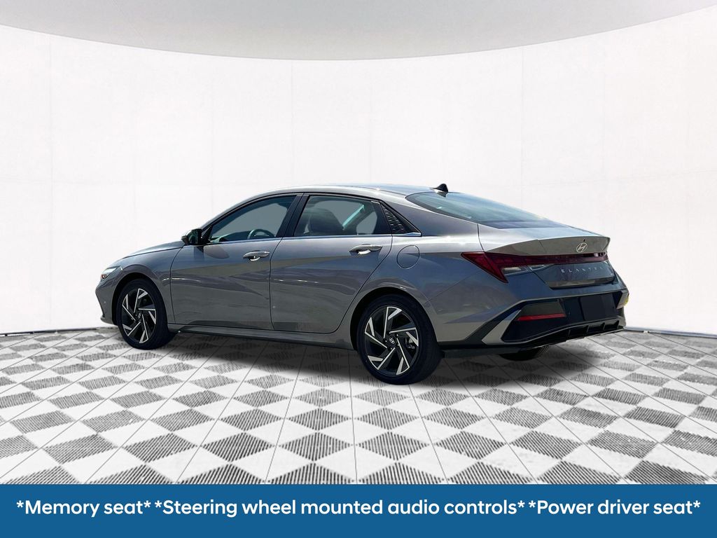 2025 Hyundai Elantra Hybrid Limited photo 4